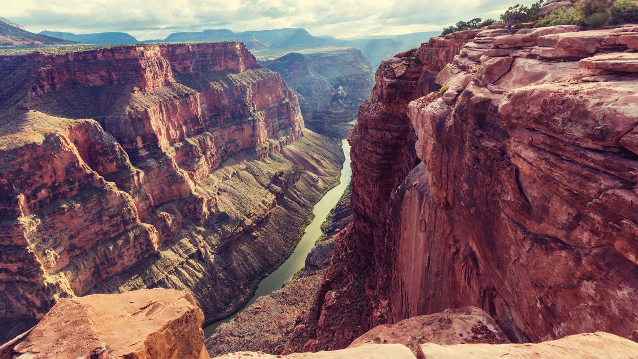 Classic Grand Canyon Rafting Adventure on the Colorado River